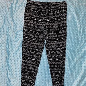 Black & White Gypsy Flowy Pants